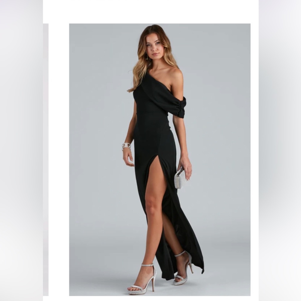 Black Formal Gown with Slit